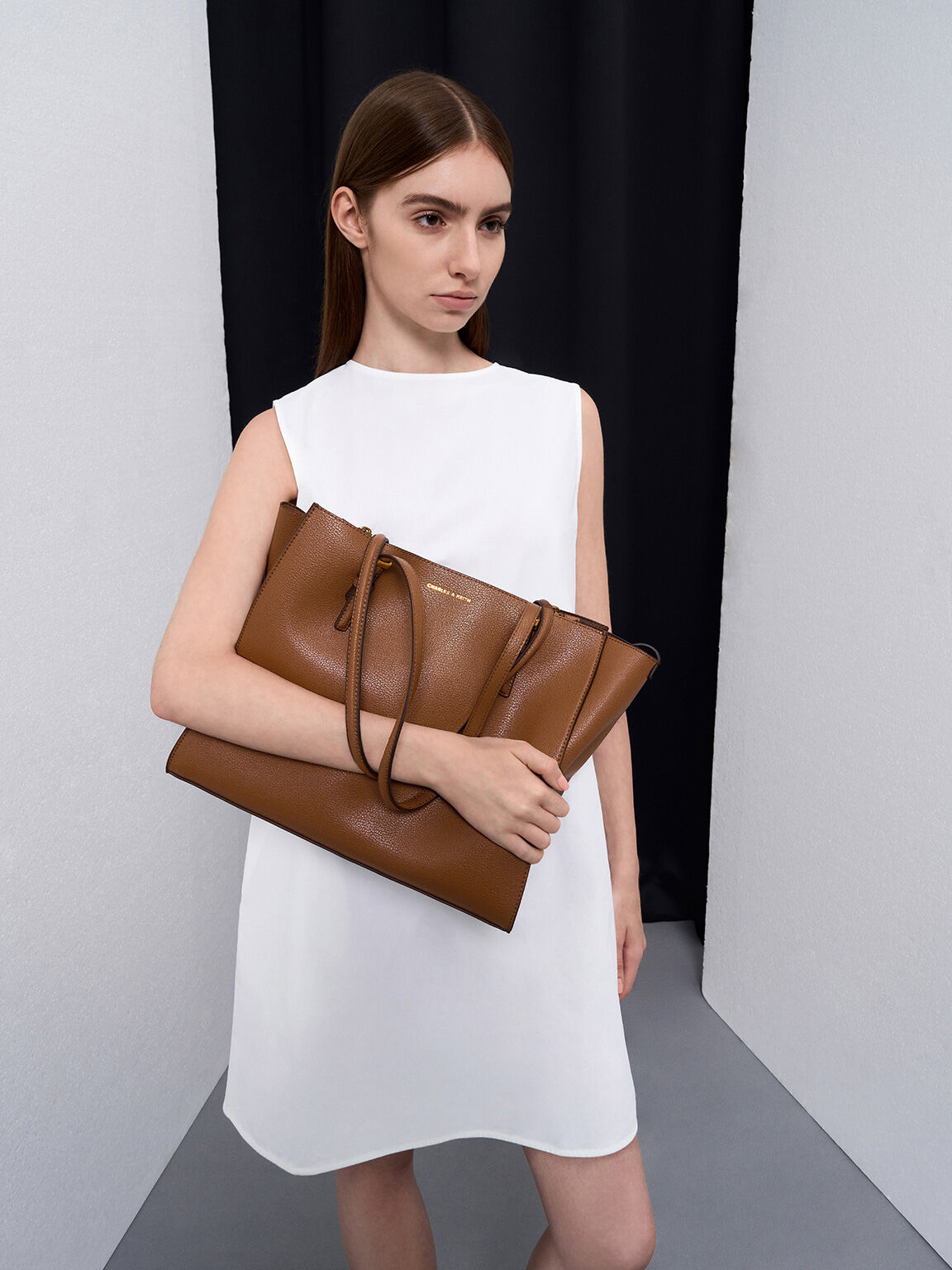 Charles & Ke*th -  Sansa Tote Bag - Cognac