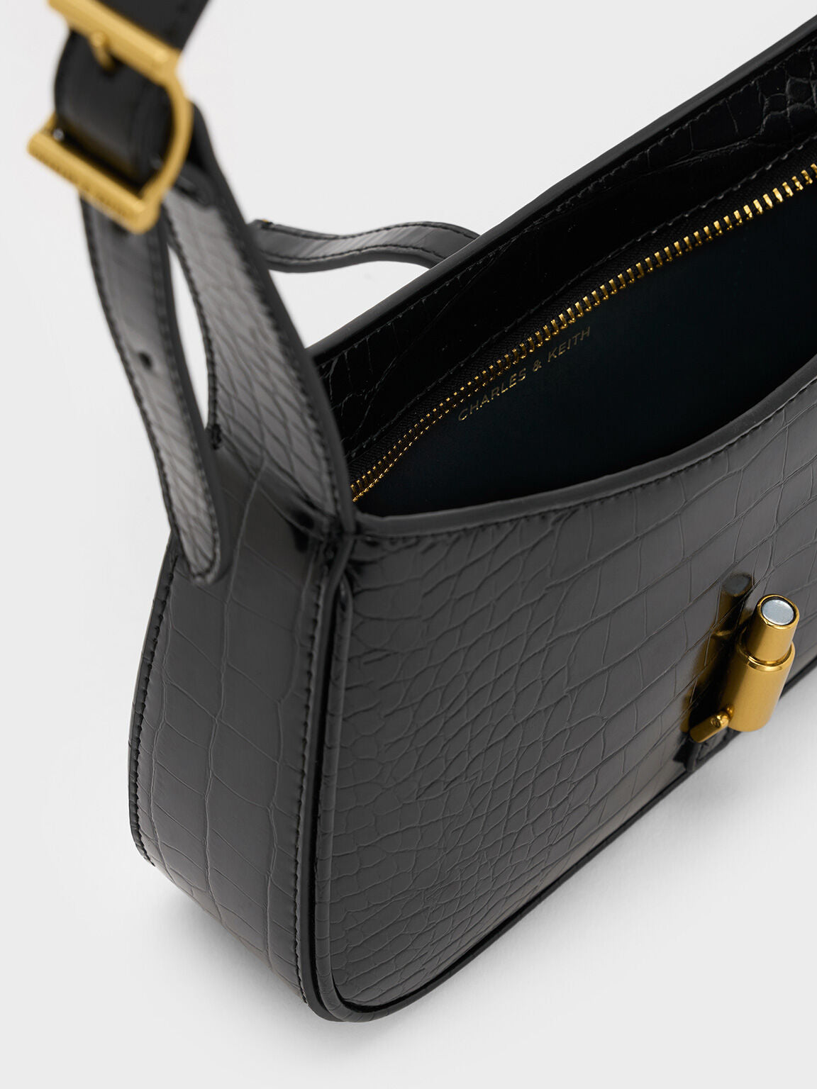 Charles & Ke*th -  Cesia Croc-Effect Metallic-Accent Shoulder Bag - Black