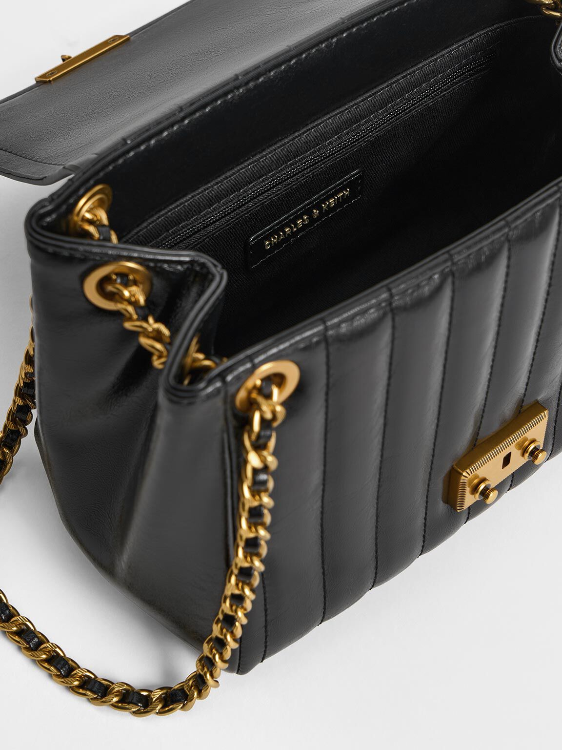 Charles & Ke*th -  Donna Crinkle-Effect Shoulder Bag - Black
